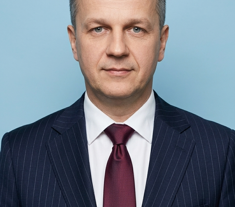 Dr Tomasz Kopczyński