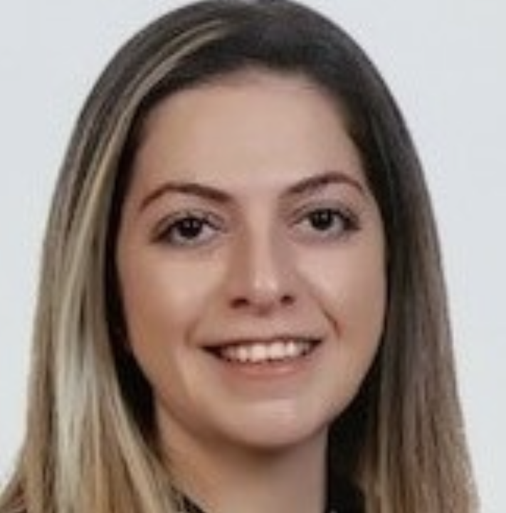 Elif Öcalmış-foto